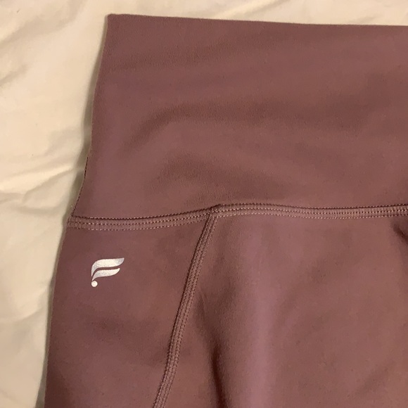 Fabletics crop leggings - Picture 6 of 7